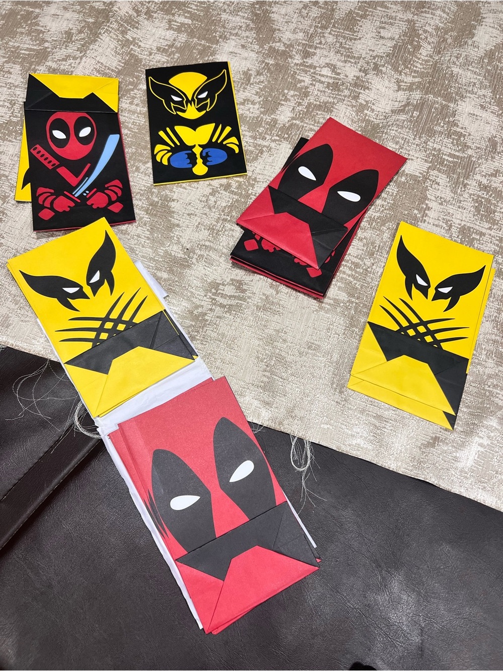 Dead & Wolf Deadpool & Wolverine Kids Birthday Party Bags Paper Marvel 4 Styles